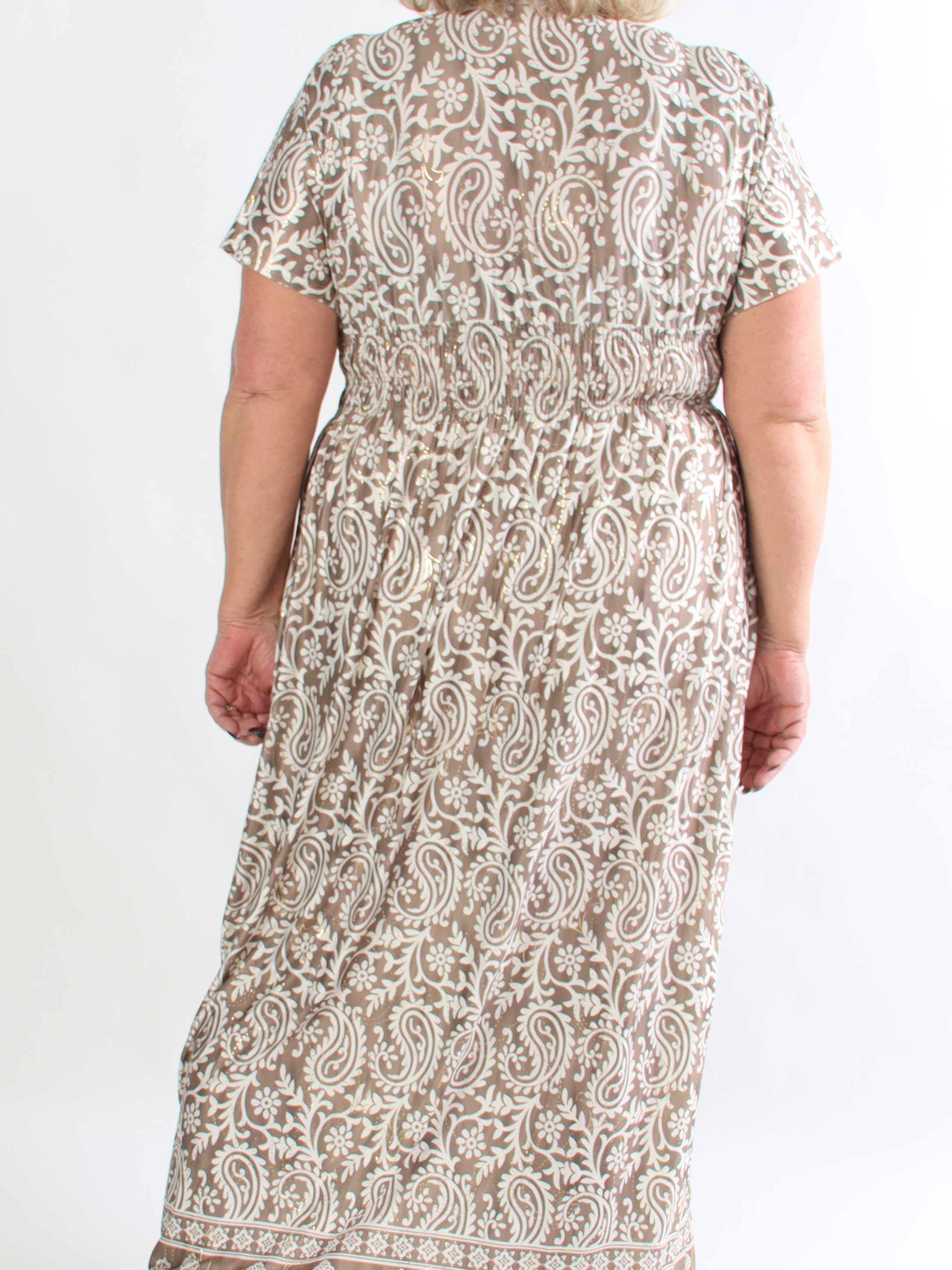 Pams Boteh - Lang elastisk mønstret plus size kjole med lommer